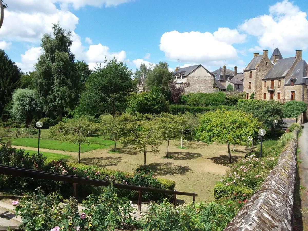 L'Orchidee Villa Lassay-les-Chateaux Eksteriør bilde
